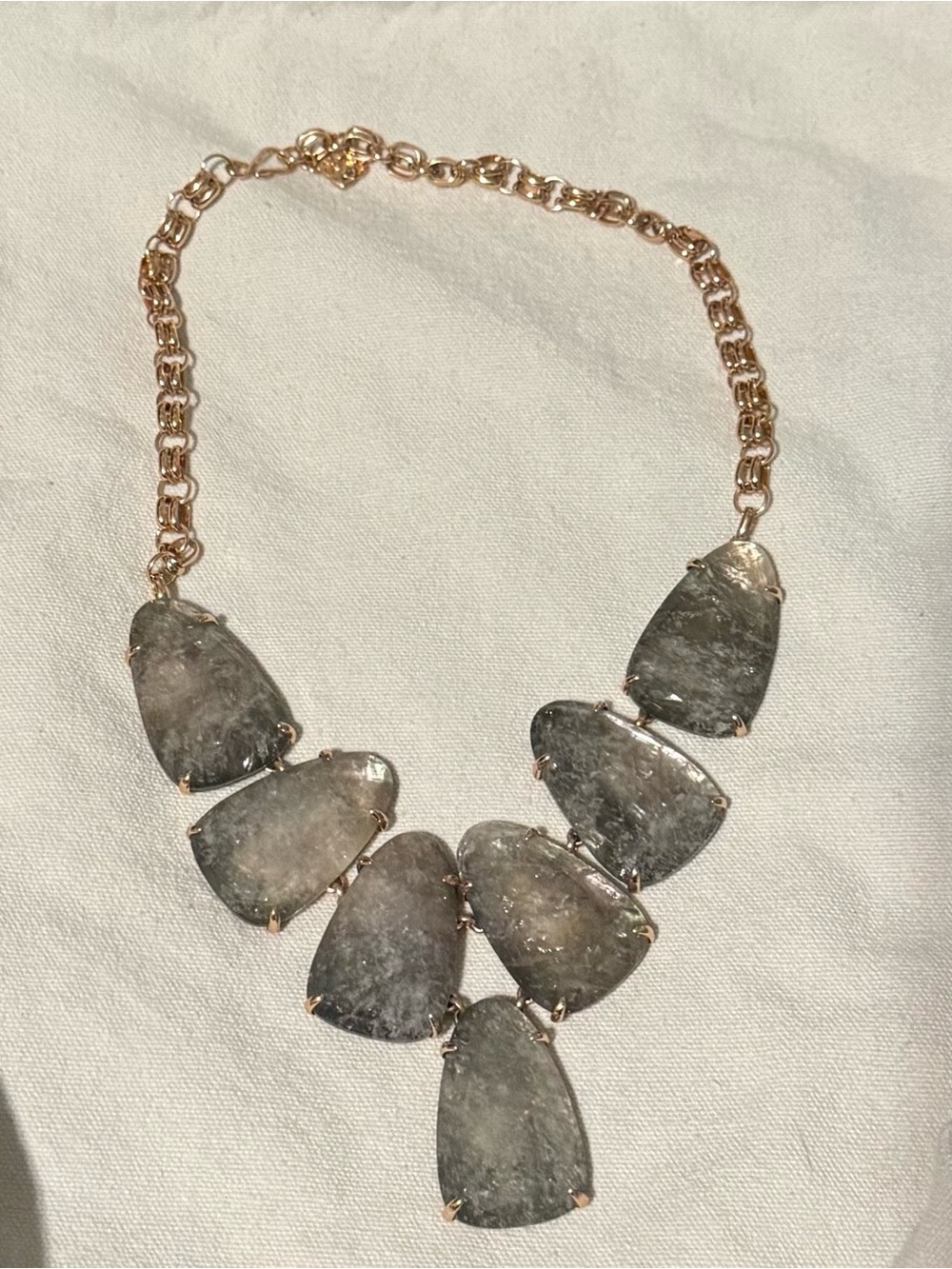 Kendra Scott Mirage/Rose Gold Harlow Statement Necklace